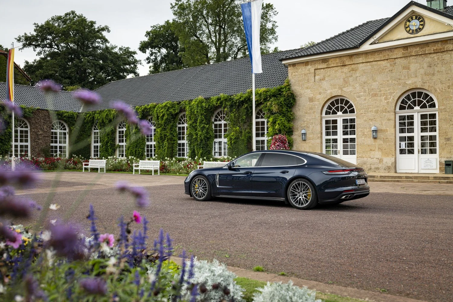 Porsche Panamera 4 2.9 V6 (330 Hp) PDK2020 - 2023 thumbnail 16