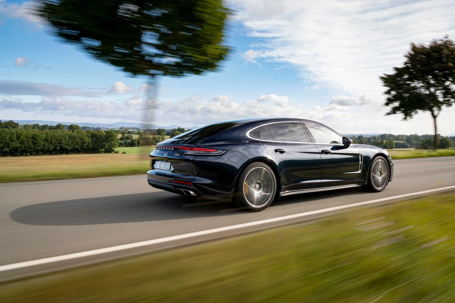 Porsche Panamera 4 2.9 V6 (330 Hp) PDK2020 - 2023 thumbnail 4