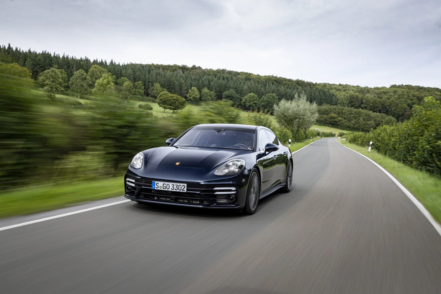 Porsche Panamera 4 2.9 V6 (330 Hp) PDK2020 - 2023 thumbnail 6