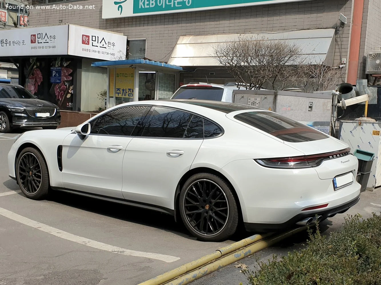 Porsche Panamera 4 2.9 V6 (330 Hp) PDK2020 - 2023 thumbnail 4