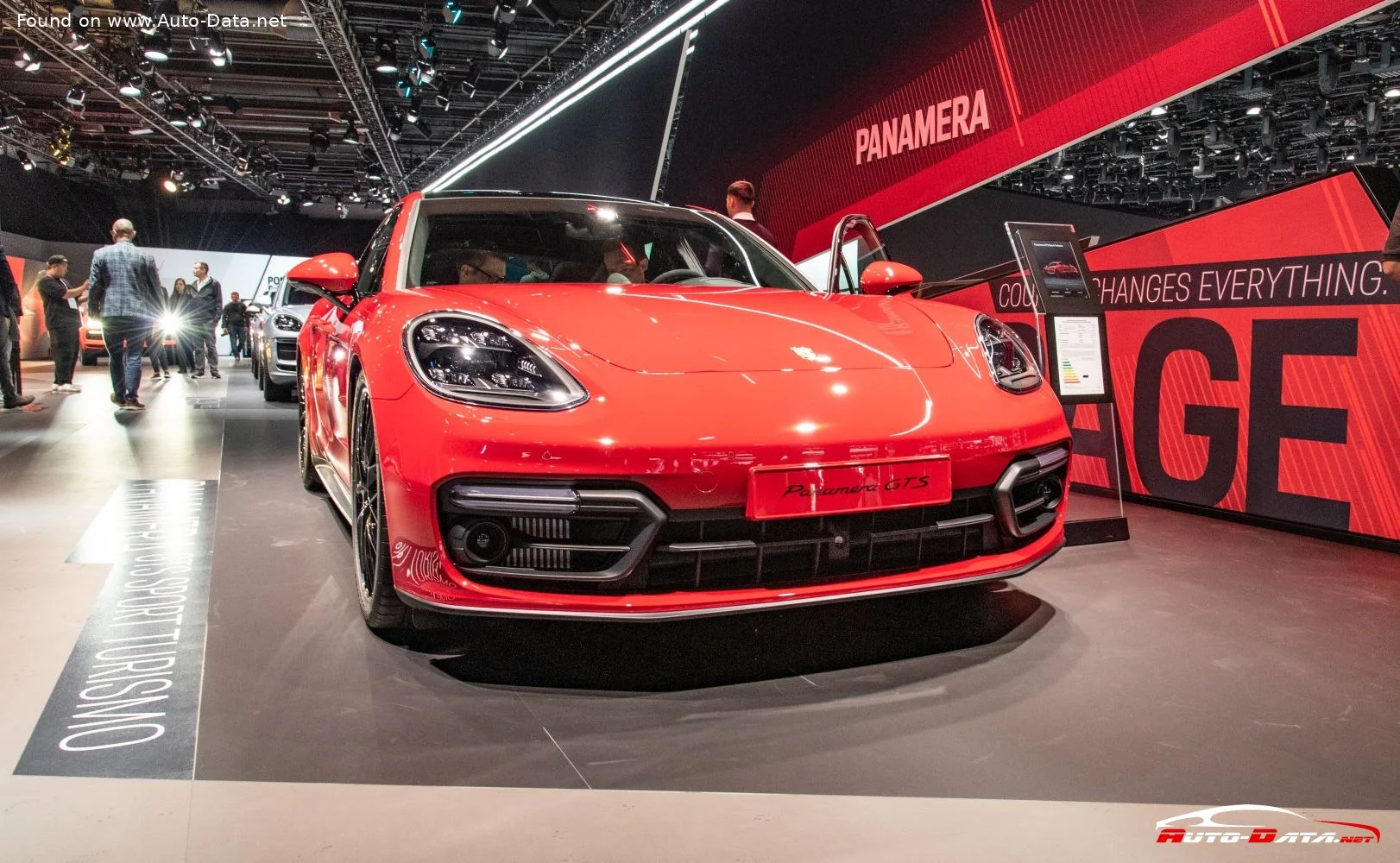 Porsche Panamera 4 2.9 V6 (462 Hp) E-Hybrid PDK2017 - 2018 - 1