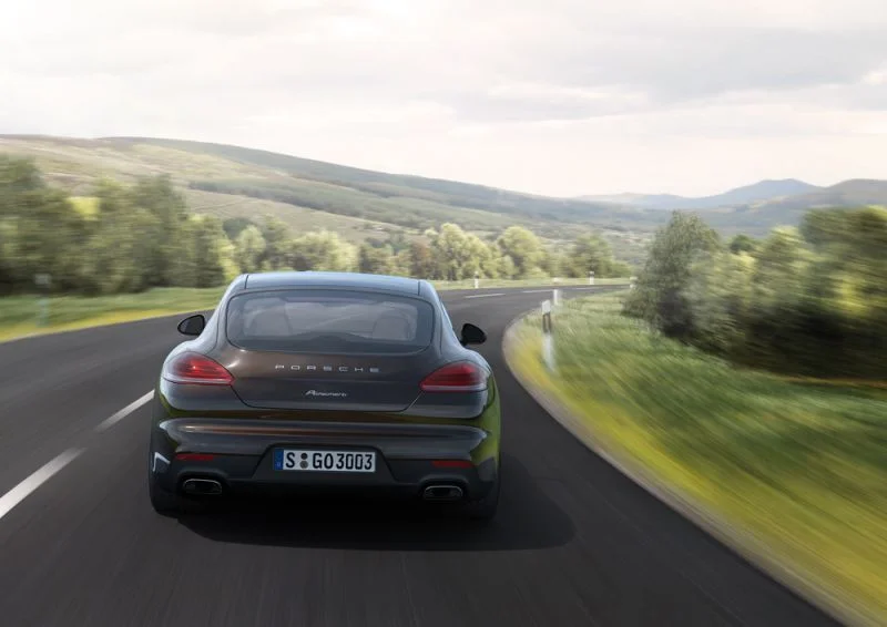 Porsche Panamera 3.0 diesel V6 (300 Hp) Tiptronic2013 - 2015 thumbnail 18