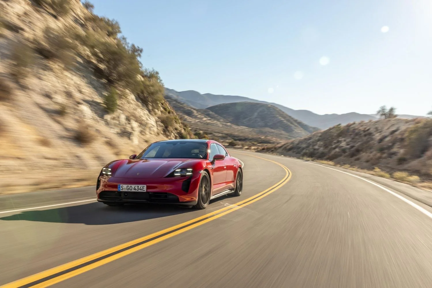 Porsche Taycan 4S Performance 79.2 kWh (530 Hp)2022 - 2024 thumbnail 9
