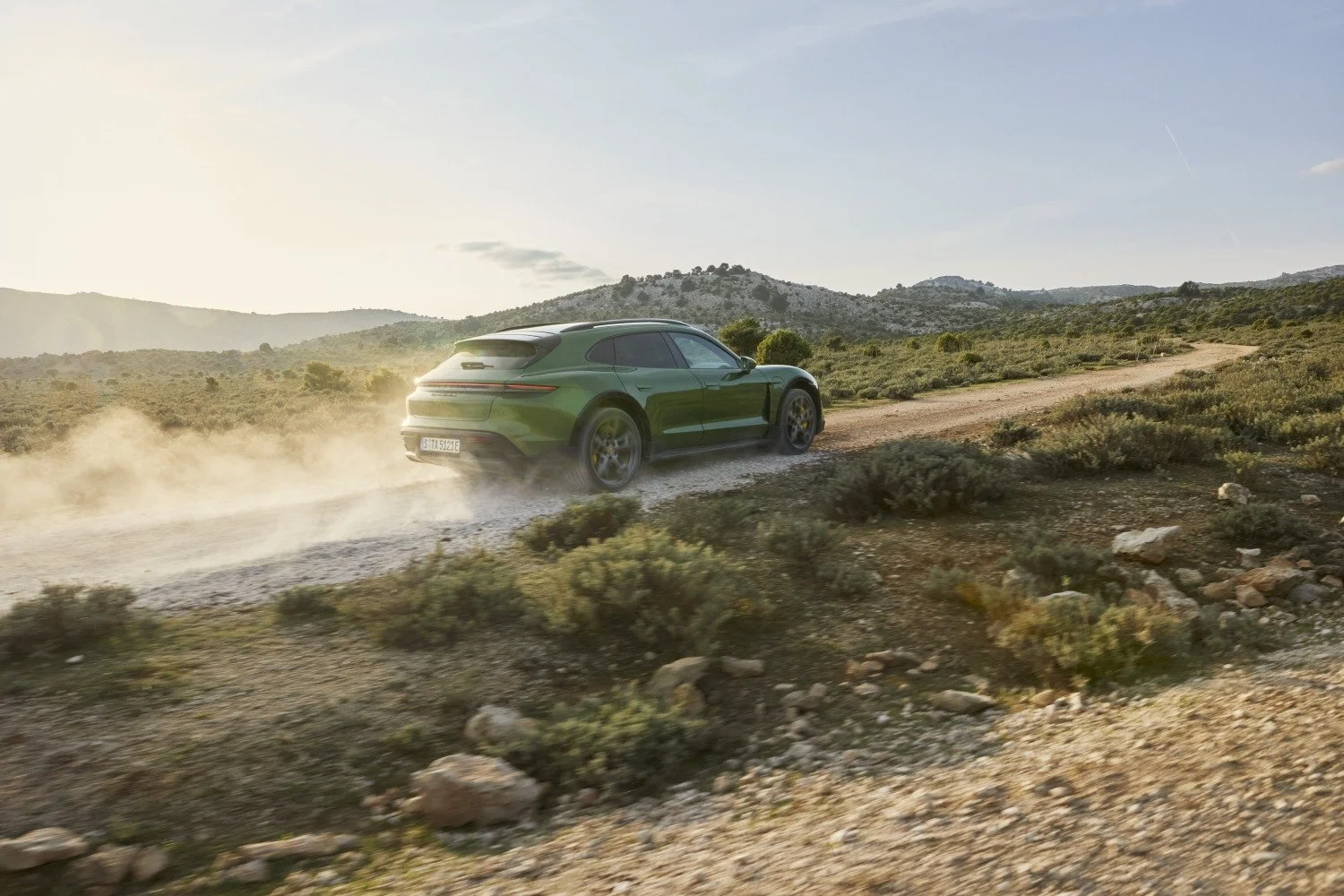 Porsche Taycan 4 93.4 kWh (476 Hp)2021 - 2024 thumbnail 4