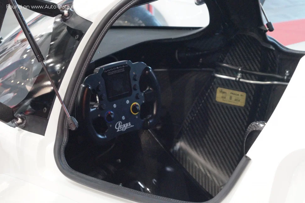 Praga R1 2.0 (210 Hp) Automatic2013 - thumbnail 3