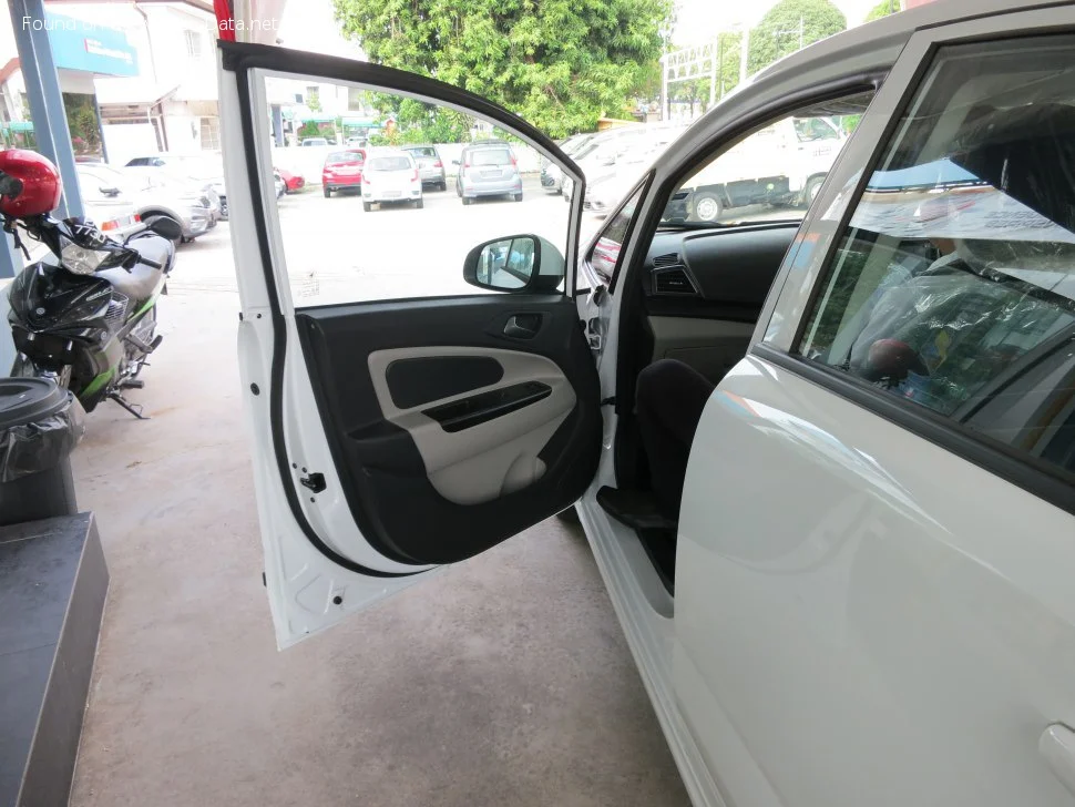 Proton Persona 1.6 (109 Hp)2019 - thumbnail 5