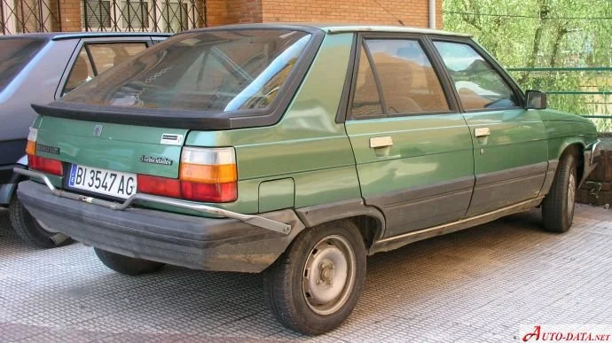 Renault 11 1.1 (B/C/S371) (48 Hp)1981 - 1986 thumbnail 8