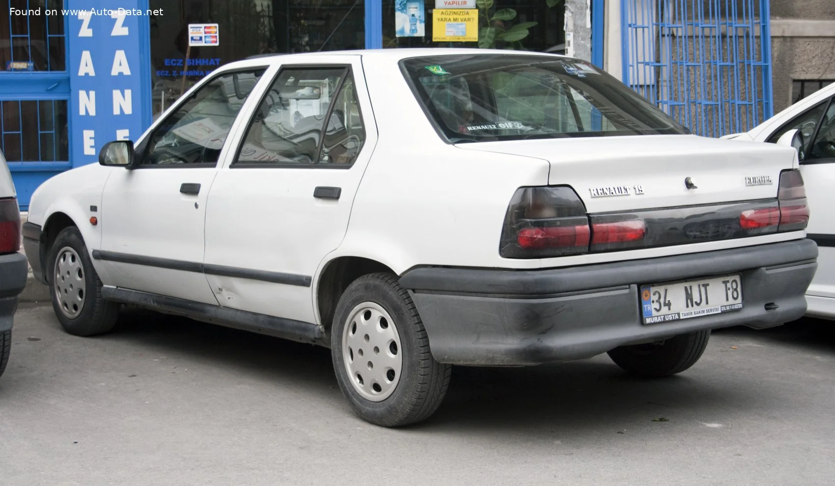 Renault 19 1.4i (60 Hp)1996 - 2000 thumbnail 3