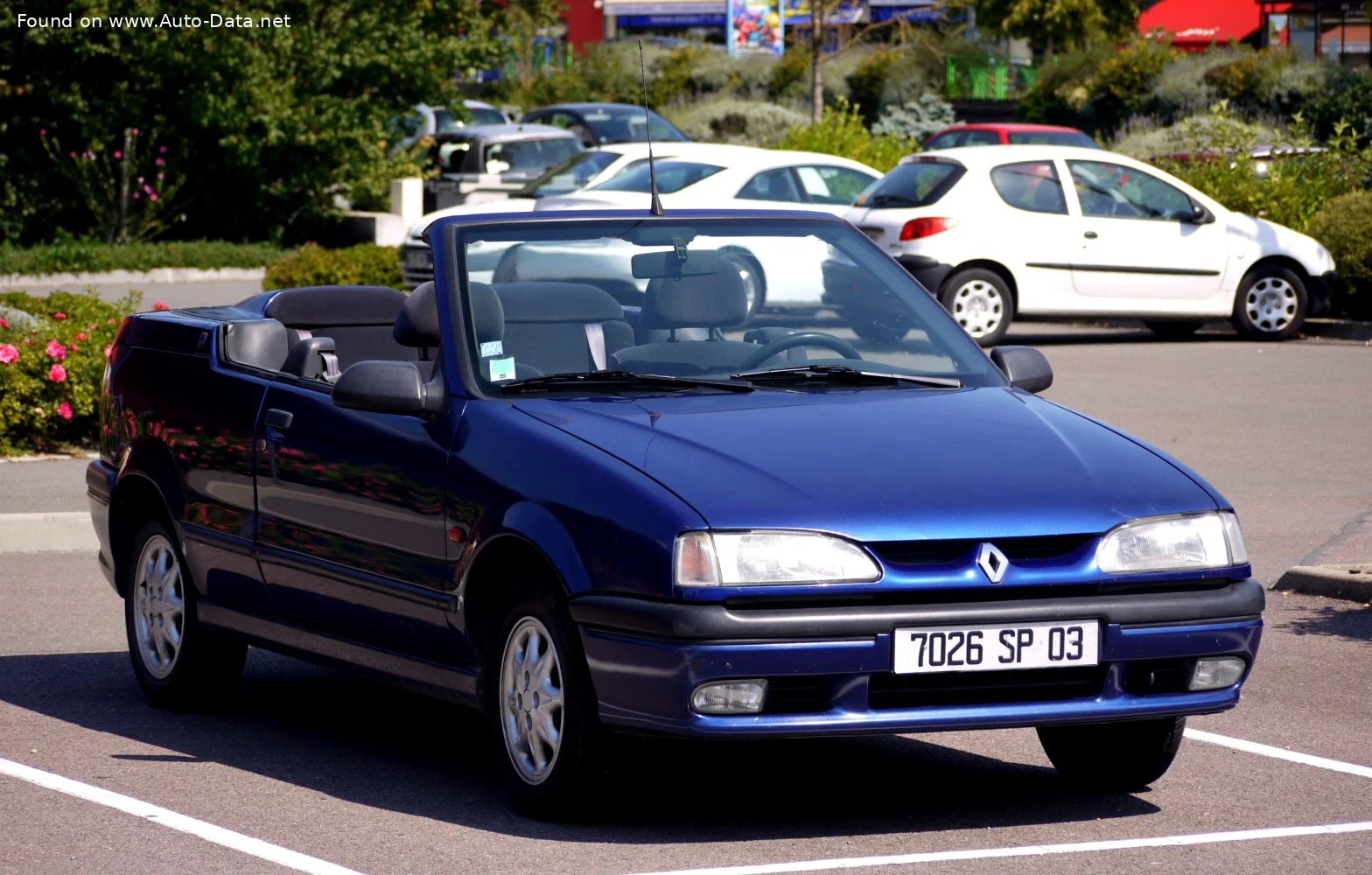 Renault 19 1.8 i 16V (135 Hp)1992 - 1996 - 1