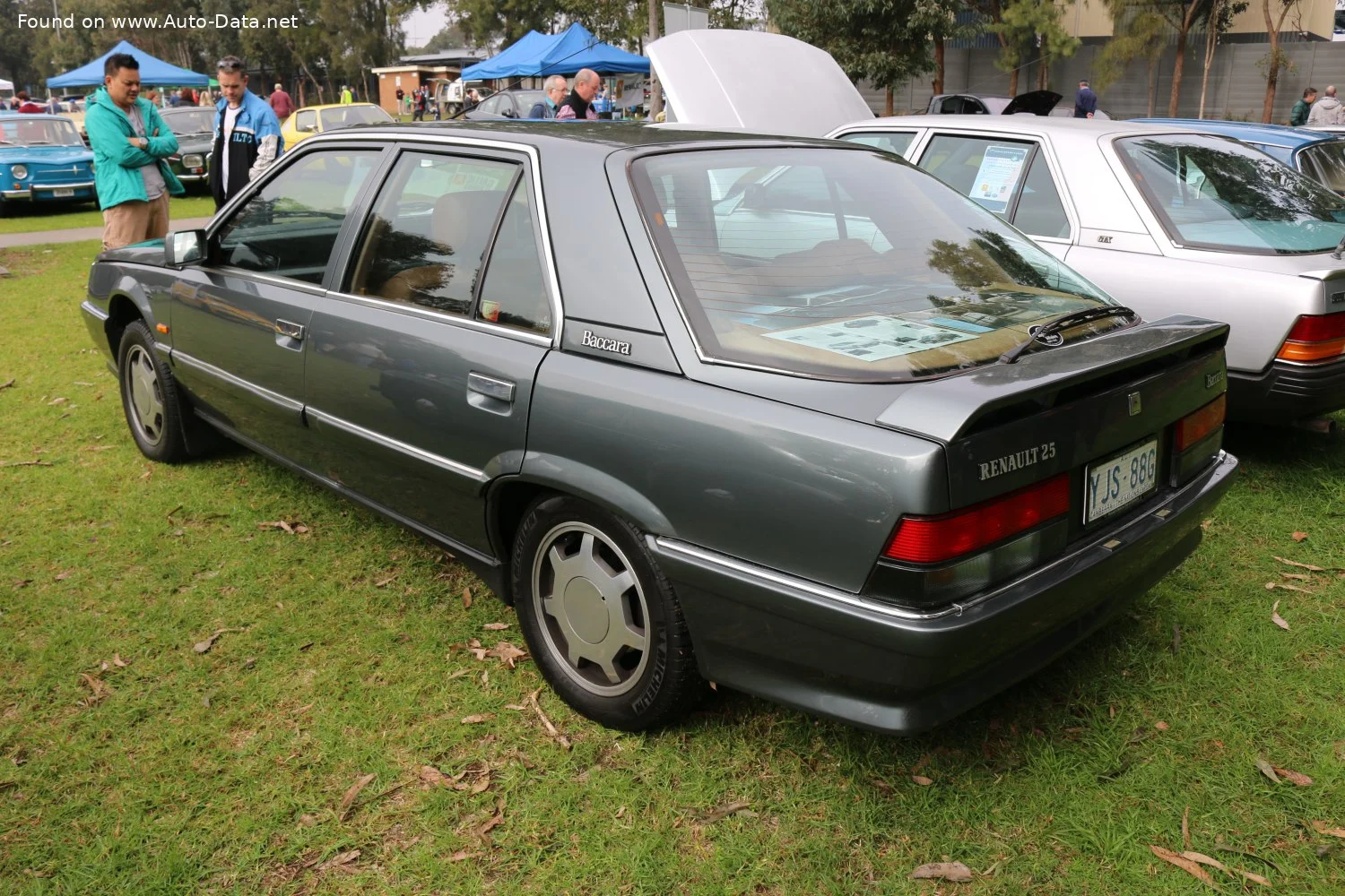 Renault 25 2.0 (103 Hp)1984 - 1992 thumbnail 2
