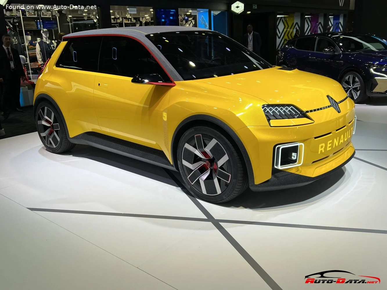 Renault 5 E-Tech Renault 5 Electric (Prototype) thumbnail 4