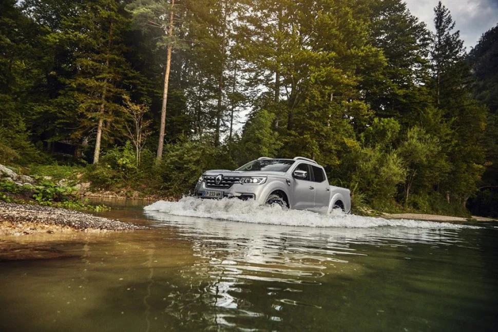 Renault Alaskan 2.3 dCi (160 Hp) 4x42017 - thumbnail 5