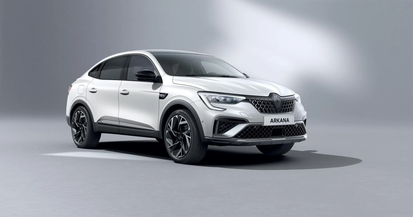 Renault Arkana 1.3 (140 Hp) Mild Hybrid EDC2023 - - 1