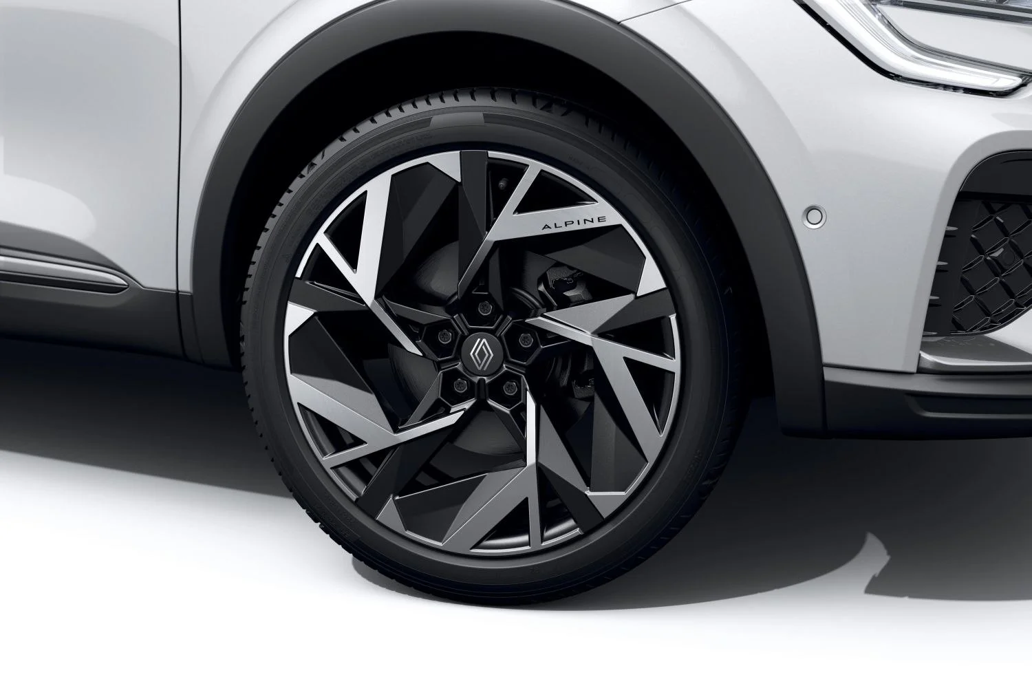 Renault Arkana 1.3 (140 Hp) Mild Hybrid EDC2023 - thumbnail 18