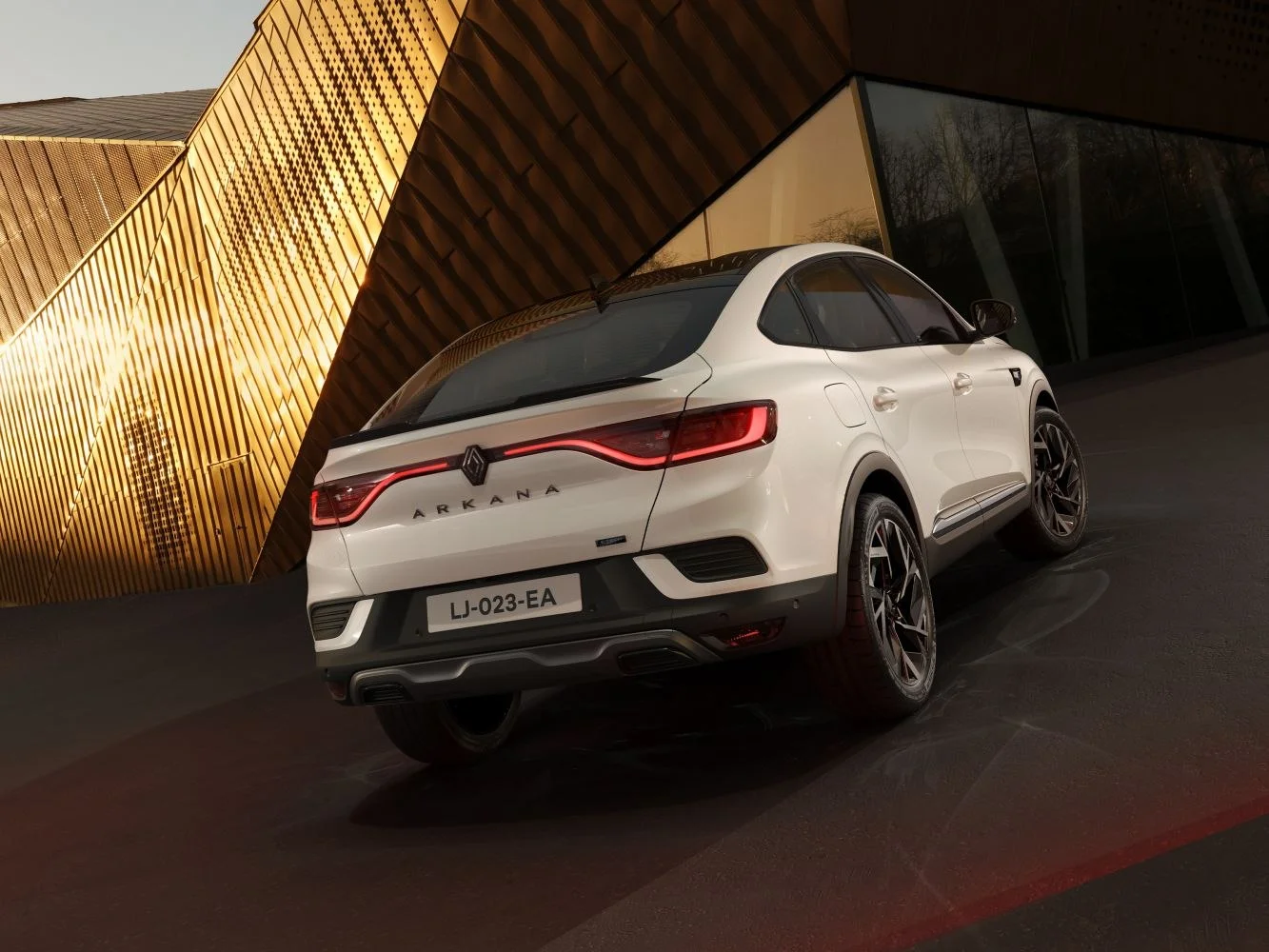 Renault Arkana 1.3 (140 Hp) Mild Hybrid EDC2023 - thumbnail 7