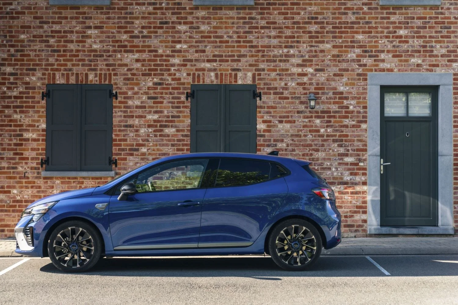 Renault Clio 1.0 SCe (67 Hp)2023 - thumbnail 5