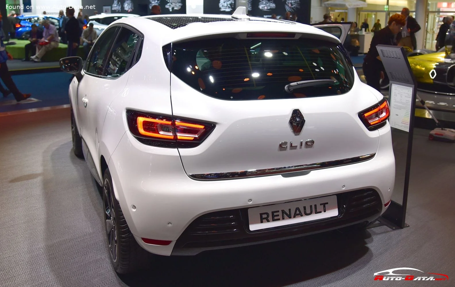 Renault Clio 0.9 Energy TCe (90 Hp)2016 - 2019 thumbnail 17