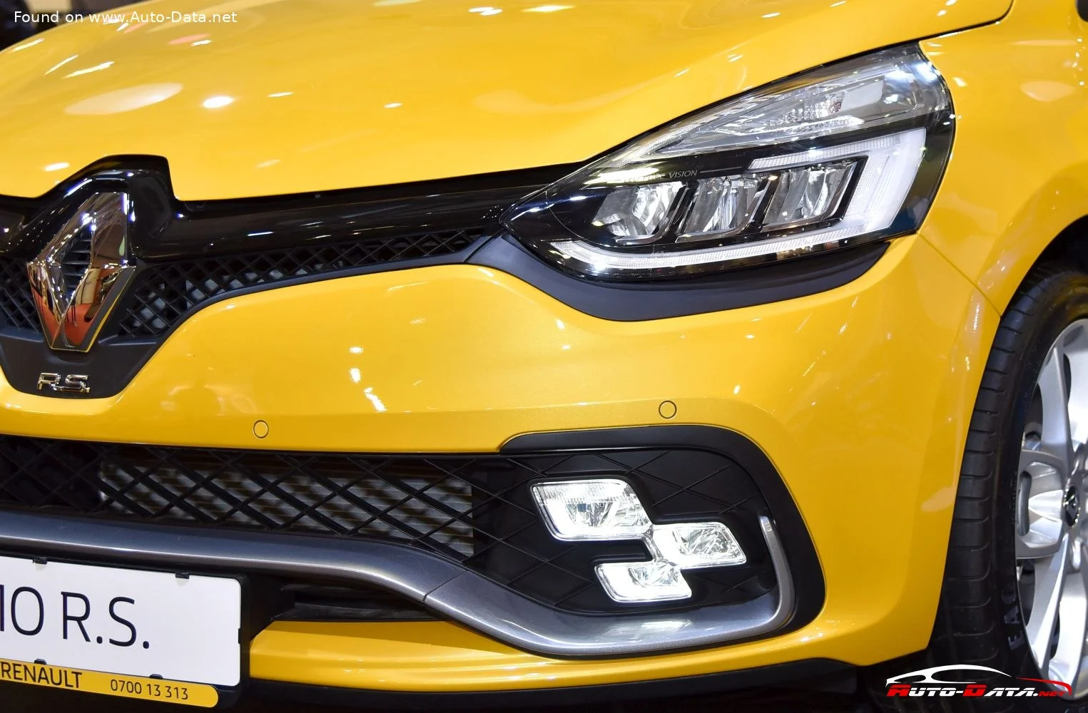 Renault Clio 0.9 Energy TCe (90 Hp)2016 - 2019 thumbnail 5
