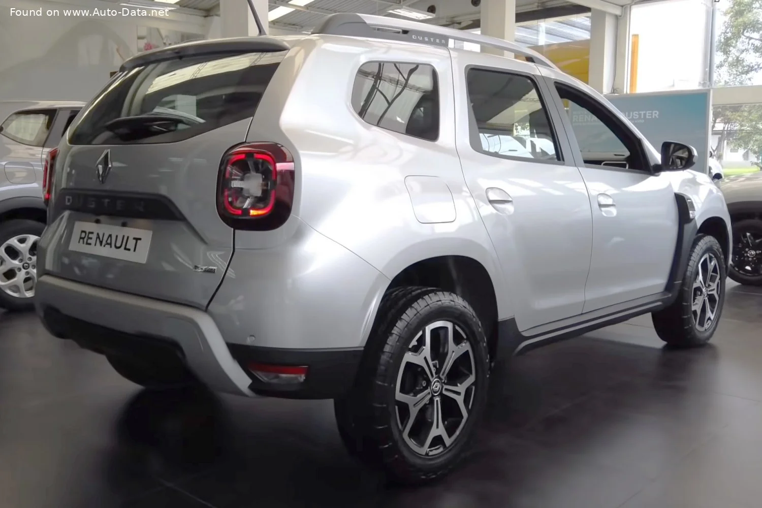 Renault Duster 1.3 TCe (150 Hp) 4x42021 - thumbnail 2