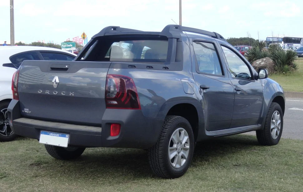 Renault Duster 1.6 SCe 16V (118 Hp)2015 - 2019 thumbnail 2