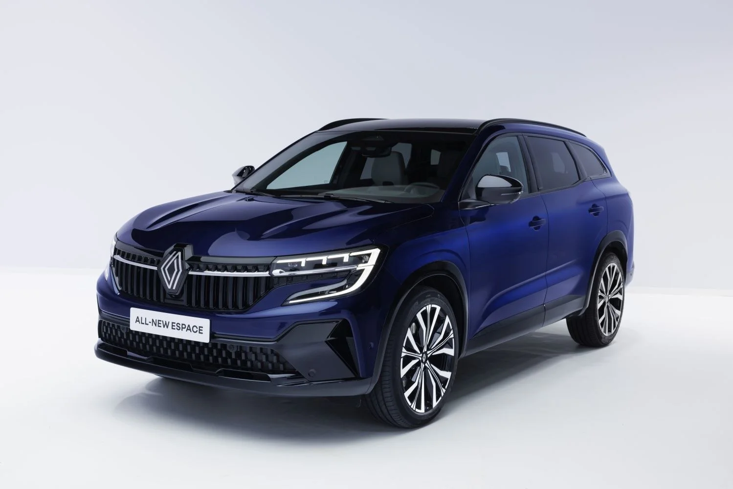 Renault Espace 1.2 E-TECH (199 Hp) Full Hybrid 4Control Multi-Mode2023 - - 1
