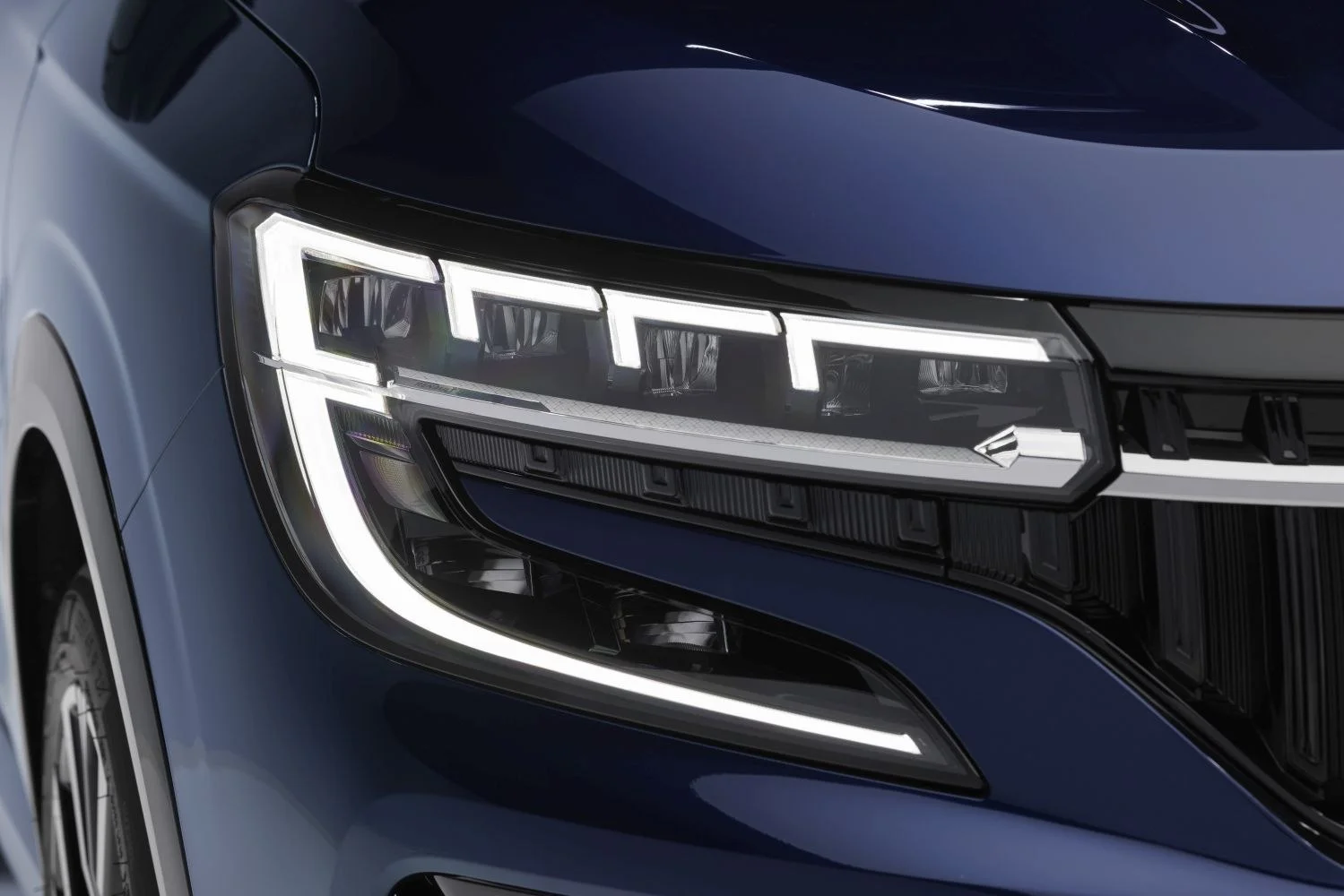 Renault Espace 1.2 E-TECH (199 Hp) Full Hybrid 4Control Multi-Mode2023 - thumbnail 16