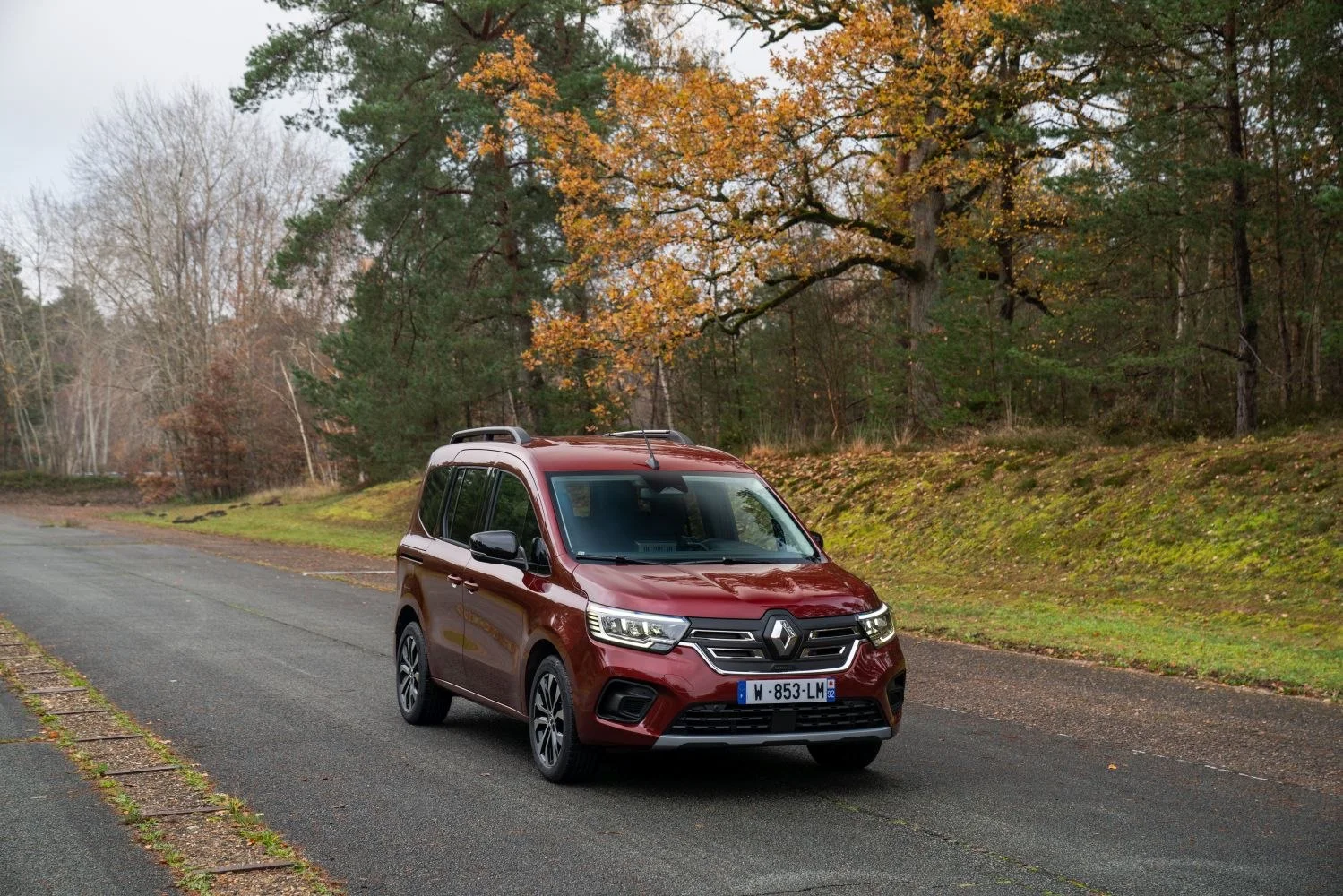Renault Kangoo 1.3 TCe (100 Hp)2021 - thumbnail 5