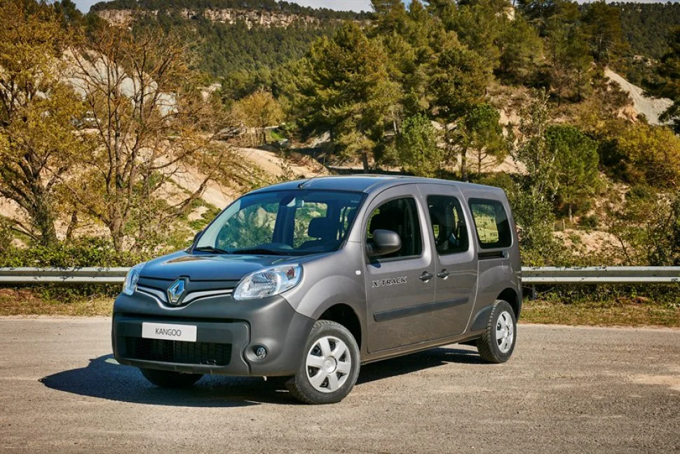 Renault Kangoo Renault Kangoo II Express Maxi (facelift 2013)