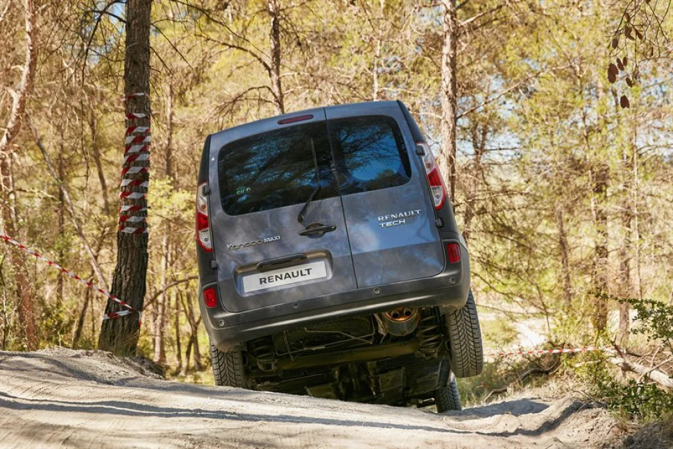 Renault Kangoo 1.5 Energy dCi (115 Hp)2019 - 2021 thumbnail 4