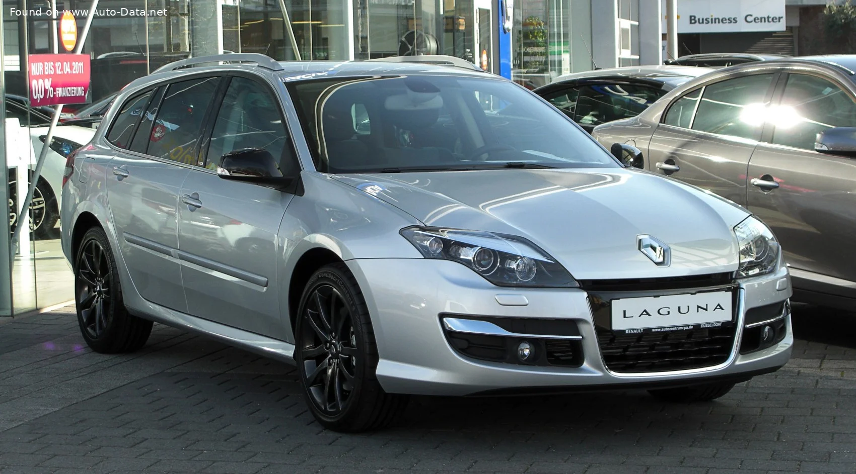 Renault Laguna 1.5 dCi (110 Hp)2010 - 2015 thumbnail 2