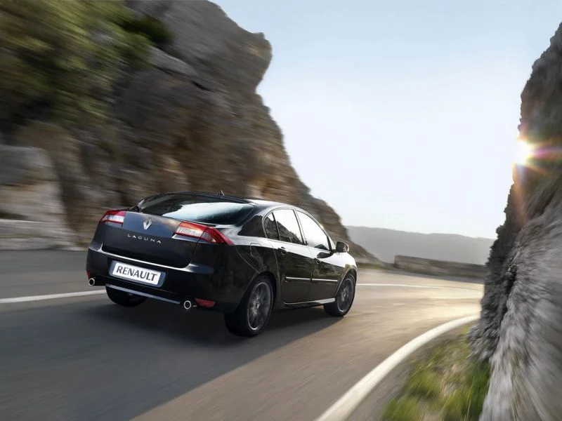 Renault Laguna 1.5 dCi (110 Hp)2010 - 2015 thumbnail 7