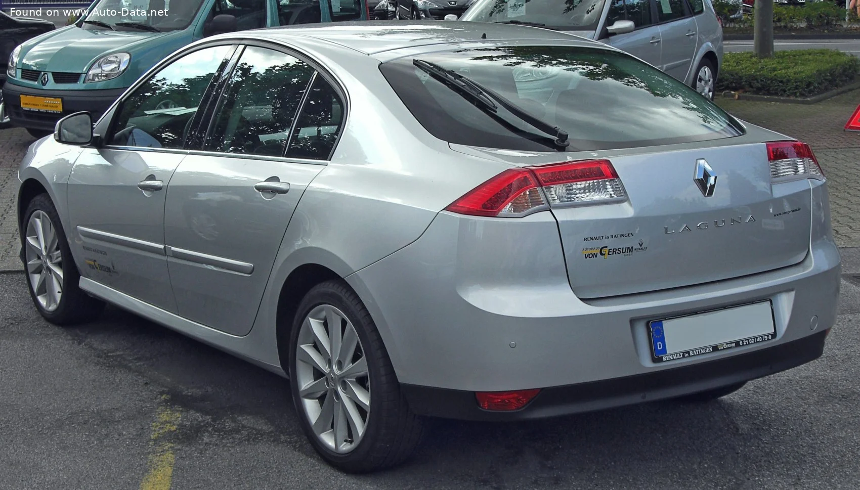 Renault Laguna 1.5 dCi (110 Hp)2007 - 2010 thumbnail 2