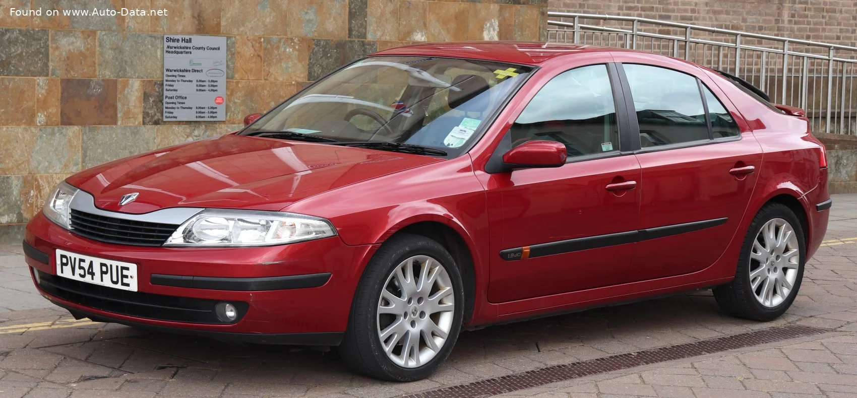 Renault Laguna 1.6 i 16V (107 Hp)2001 - 2007 thumbnail 3