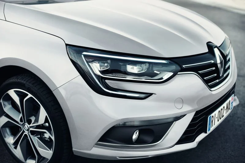 Renault Megane 1.2 Energy TCe (130 Hp) EDC2016 - 2018 thumbnail 4