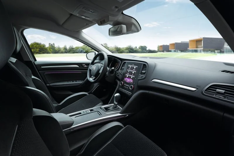 Renault Megane 1.2 Energy TCe (100 Hp)2016 - 2018 thumbnail 3