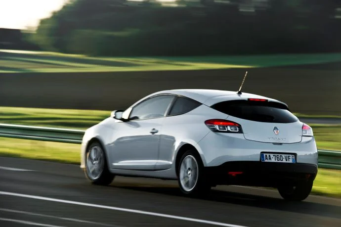 Renault Megane 1.2 Energy TCe (115 Hp) ECO2 Start&Stop2014 - 2016 thumbnail 4