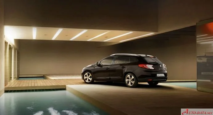 Renault Megane 1.2 Energy TCe (115 Hp)2012 - 2013 thumbnail 4