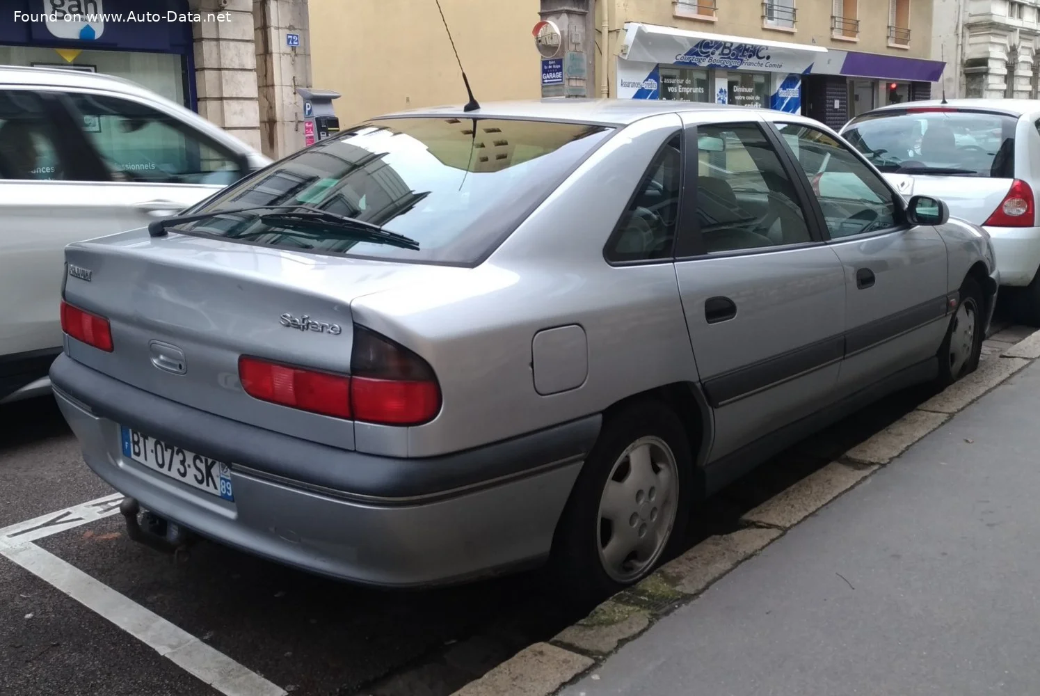 Renault Safrane 2.0 16V (B54L) (136 Hp)1996 - 2000 thumbnail 2