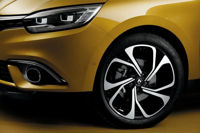 Renault Scenic 1.2 Energy TCe (115 Hp)2016 - 2018 thumbnail 16