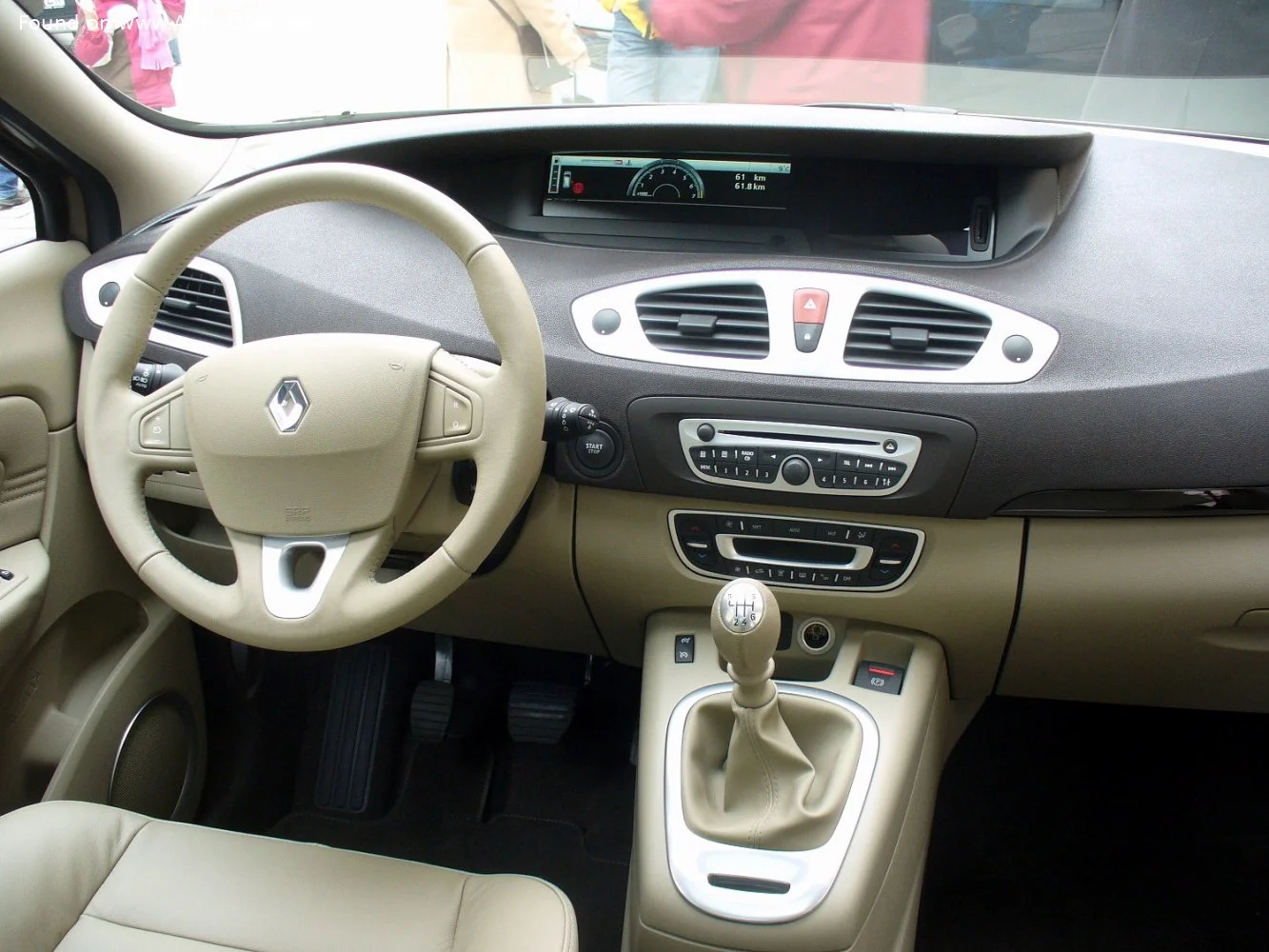 Renault Scenic 1.4 TCe (130 Hp)2009 - 2011 thumbnail 5