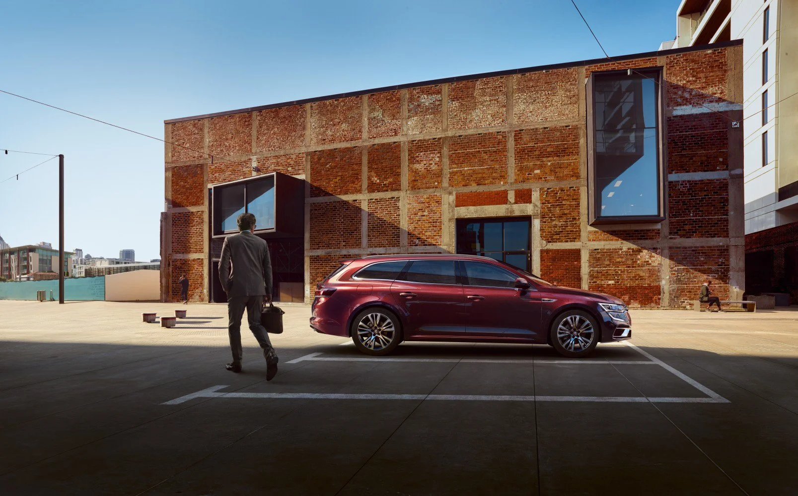 Renault Talisman 1.3 TCe (160 Hp) 4CONTROL EDC FAP2020 - thumbnail 2