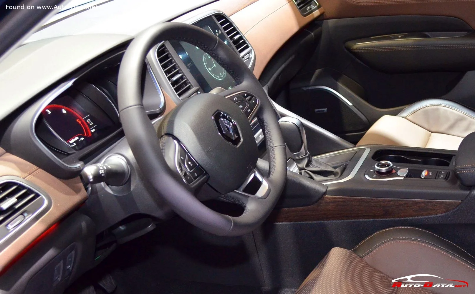Renault Talisman 1.3 TCe (160 Hp) 4CONTROL EDC FAP2019 - 2020 thumbnail 16