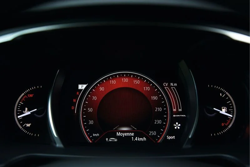 Renault Talisman 1.3 TCe (160 Hp) 4CONTROL EDC FAP2019 - 2020 thumbnail 12