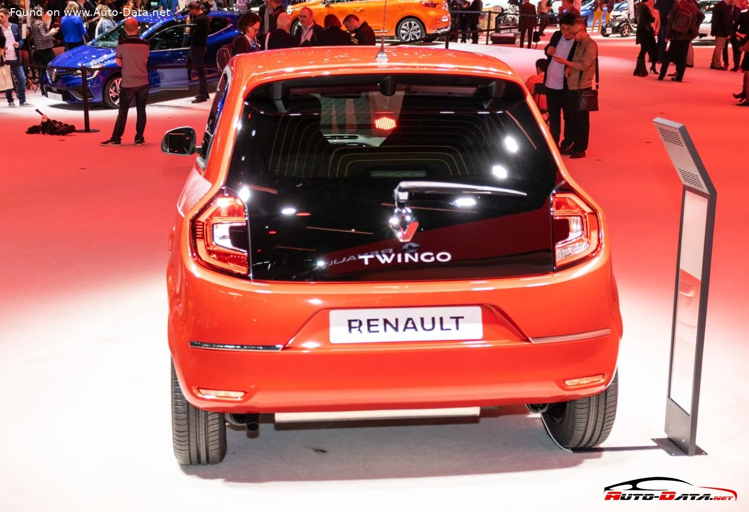 Renault Twingo 0.9 TCe (92 Hp)2019 - 2021 thumbnail 4