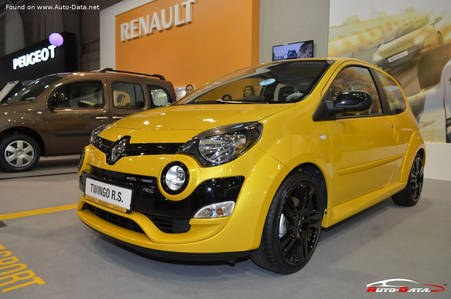 Renault Twingo 1.2 LEV 16V (75 Hp)2011 - 2014 thumbnail 2