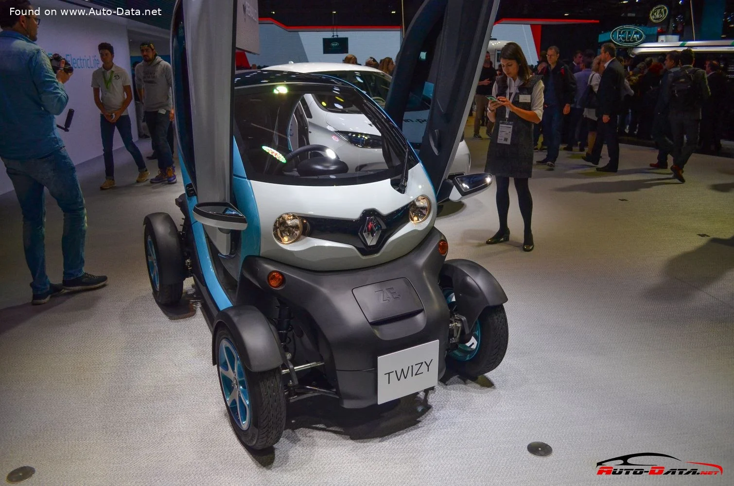 Renault Twizy 6.1 kWh (17 Hp)2012 - thumbnail 3