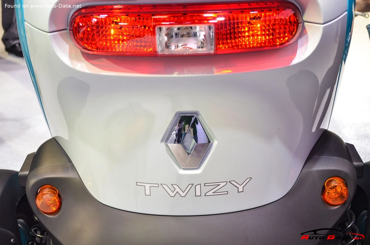 Renault Twizy 6.1 kWh (17 Hp)2012 - thumbnail 7