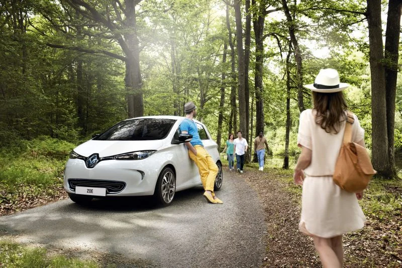 Renault Zoe Q210 25.9 kWh (88 Hp)2012 - 2015 thumbnail 15