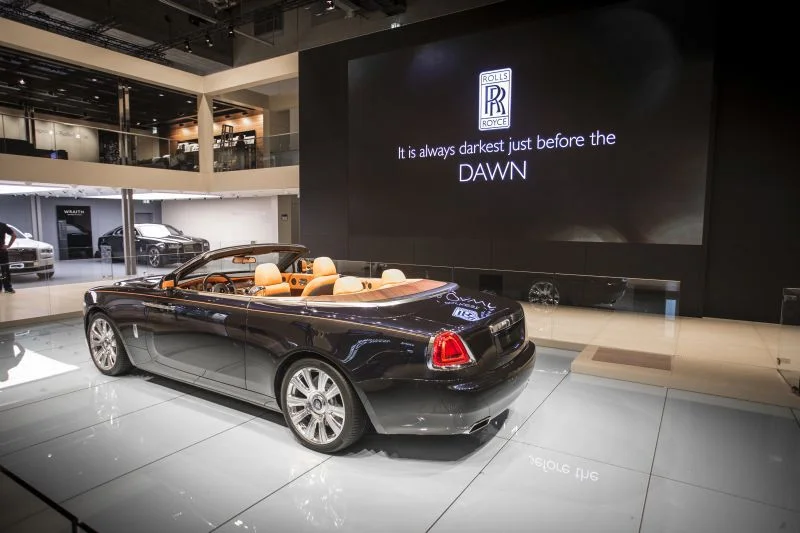 Rolls-Royce Dawn 6.6 V12 (571 Hp) Automatic2015 - thumbnail 12