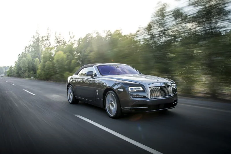Rolls-Royce Dawn 6.6 V12 (571 Hp) Automatic2015 - thumbnail 17